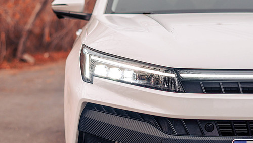 چراغ جلو راست کی ام سی جی۷ KMC J7 اصلی